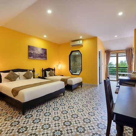Golden Bell Homestay Hoi An Exterior photo