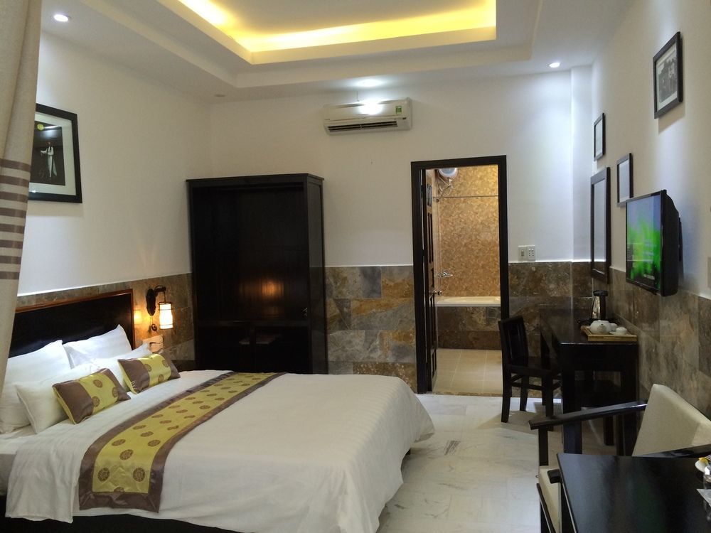 Golden Bell Homestay Hoi An Exterior photo